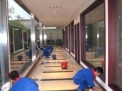 ��˾�����ֳ�